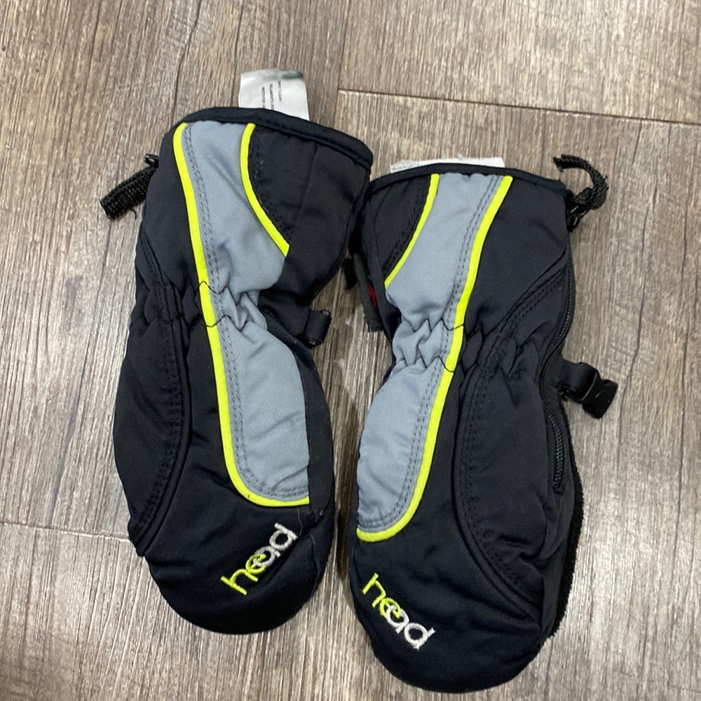 Good condition Head mittens size xxs
